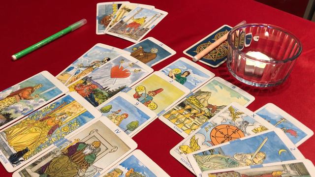 Что вам давно нужно понять про него / Гадание Таро смотреть онлайн