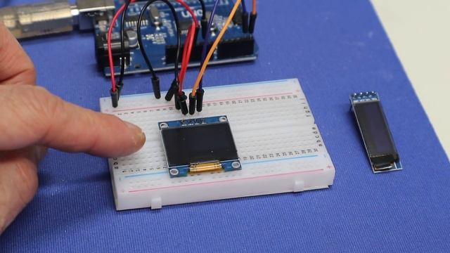OLED Displays with Arduino - I2C & SPI OLEDs смотреть онлайн