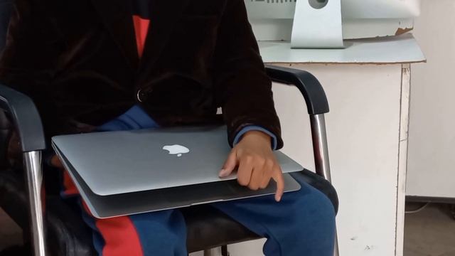 MacBook Air 2015 / 2017 смотреть онлайн