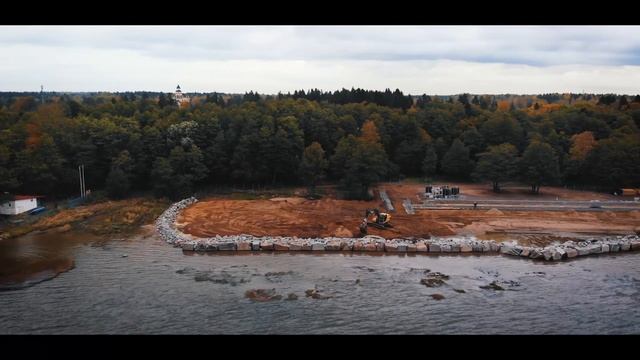 Как проходит благоустройство пляжа «Морские Дубки» в Лисьем Носу смотреть онлайн