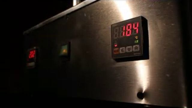 Аппарат для выпекания конусов