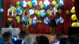 Танец под песню Руки вверх «Выпускной»