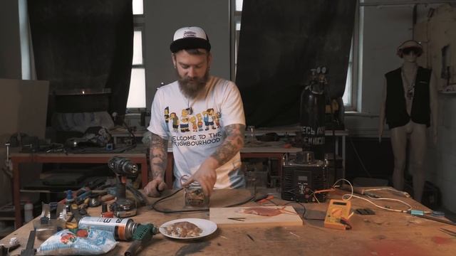 ЭКСПЕРИМЕНТ ВЫСОКОВОЛЬТНЫЙ ШАШЛЫК смотреть онлайн