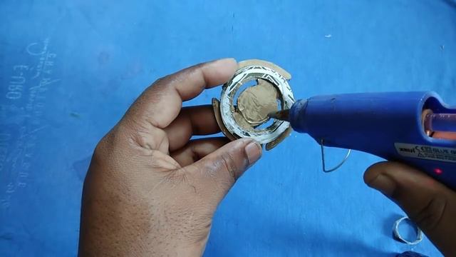 Full cardboard Beyblade Burst Top making | How to Make Beyblade Burst Top Total Cardboard смотреть онлайн