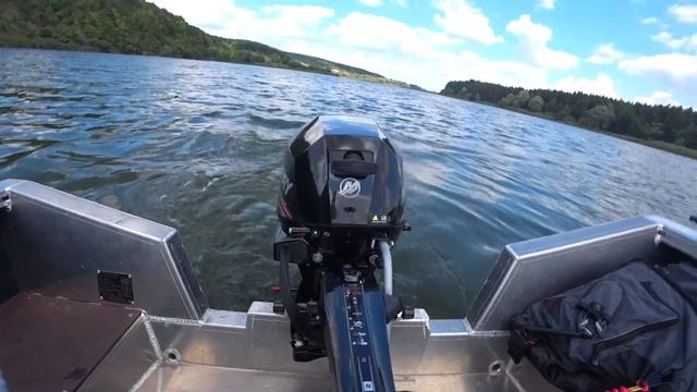 Обкатка 4-х тактного лодочного мотора MERCURY F10 MH EFI смотреть онлайн