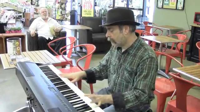 Jerry at Lucky's Rock Hill смотреть онлайн