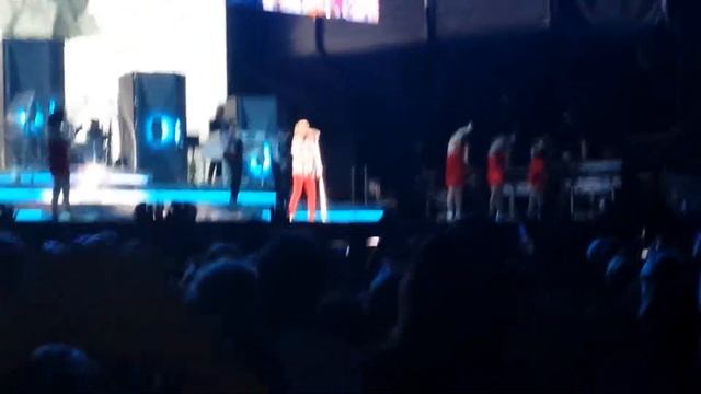 Rod stewart at britannia stadium sailing смотреть онлайн