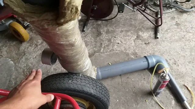 How to make a Polynor heat-insulating pre-insulated pipe. Pipe insulation смотреть онлайн
