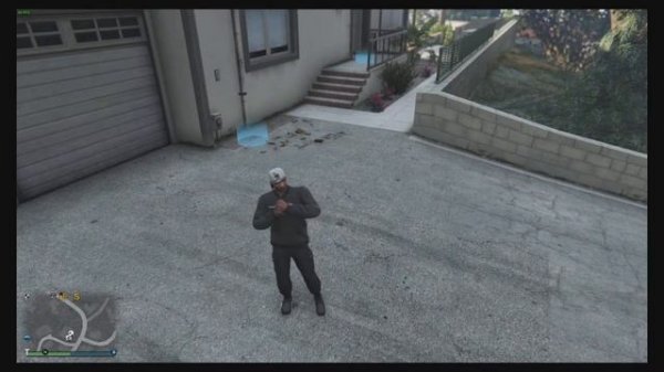 Как показывать жесты  и танцевать в GTA Online?