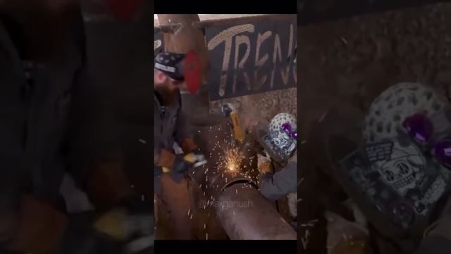 Первый день на стройке ?…………… #стройка #архитектура