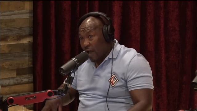 #1858  - The Joe Rogan Experience Podcast  -  Josh Dubin _ Derrick Hamilton.mp4