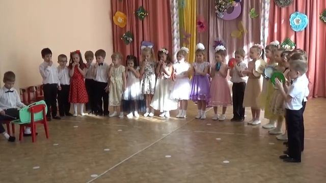 оркестр старшая группа на 8 марта смотреть онлайн