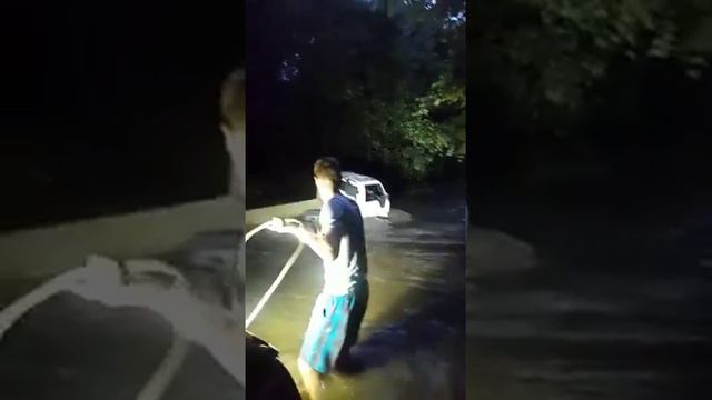 Нвк Леопард. Спасатели. Циклон лайонрок смотреть онлайн