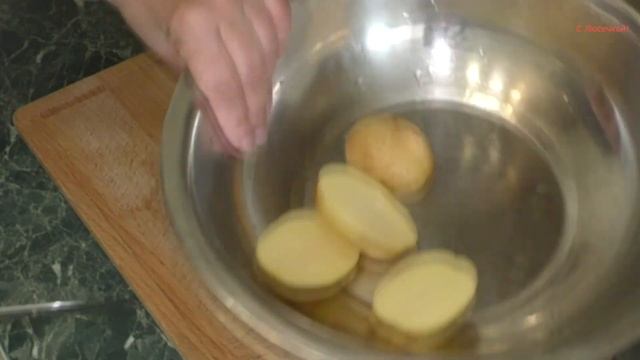 РЕЦЕПТ БЕЗ ЗАМОРОЧЕК. НО! НЕВЕРОЯТНО ВКУСНАЯ ПОЛУЧАЕТСЯ УТОЧКА! смотреть онлайн