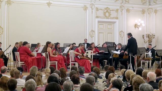 ГРКО в Малом зале Филармонии. К. Шаханов «Кельтские танцы». Солирует Анна Павлова смотреть онлайн