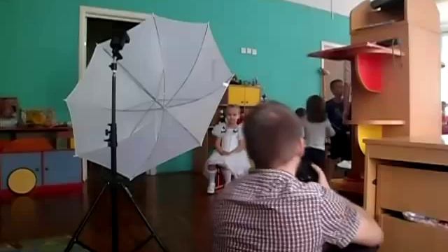 Как я фотографировал детей в садике смотреть онлайн