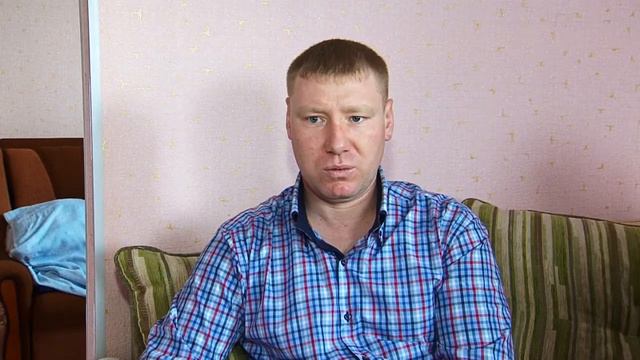 "Седьмой лепесток": Опухоль головного мозга нарушила планы 33-летнего благовещенца смотреть онлайн