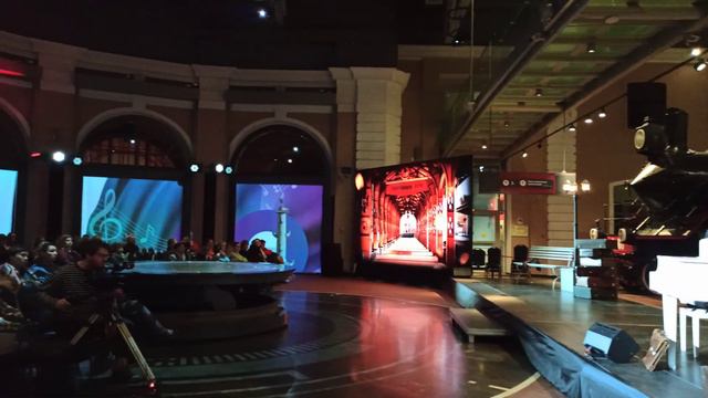 Книжный маяк Петербурга. Моноспектакль Юрия Щелканова "12 белых клавиш. История жизни С.Рахманинова смотреть онлайн