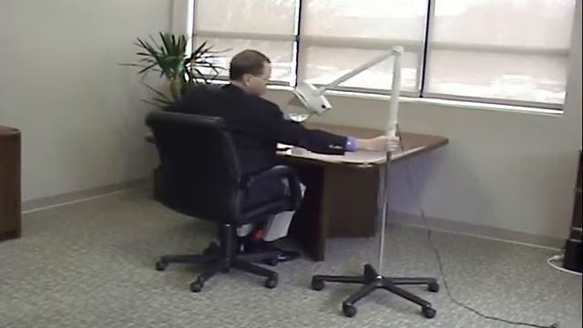 Lamp Stand for Lamp Magnifiers смотреть онлайн