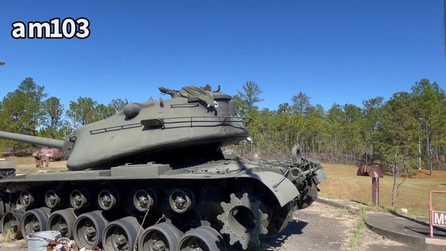 Model show at the armor and cavalry museum, and some more tanks смотреть онлайн