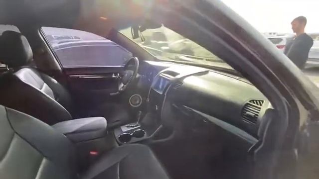 Kia Sorento 2011, koreyadan sifarişlə müştəriyə gətirildi смотреть онлайн