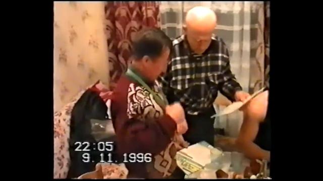 Моя первая награда в/к 75 кг.Куб.Гом.обл.по пауэрлифтингу 9 11 1996 г. смотреть онлайн