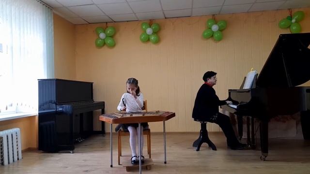 Рабчевская Евгения. Л.Бетховен Контрданс. смотреть онлайн