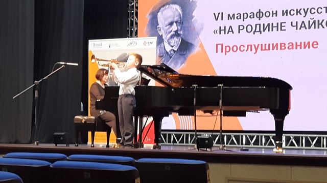 Л.Бетховен "Контрданс" смотреть онлайн