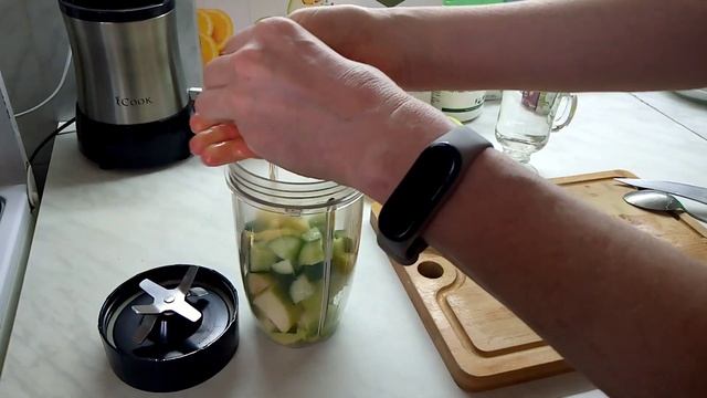Смузи "Тонус" с использованием Блендера iCook. смотреть онлайн