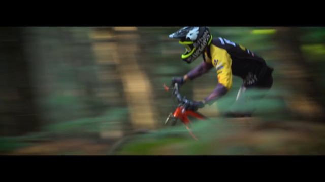 Vittorio Gambirasio e il Team Red Bike смотреть онлайн