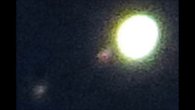 Star Size Alien Sticks Head Out Of Sirius, 27 04 2015 смотреть онлайн