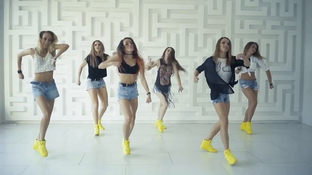 Hands Up смотреть онлайн