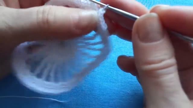 Круглый мотив крючком, Узор № 26. Для салфеток и скатерти. Часть 1. смотреть онлайн