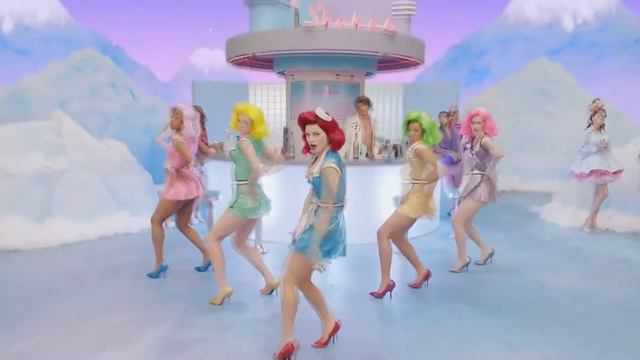 Fergie   M I L F $ Official Video