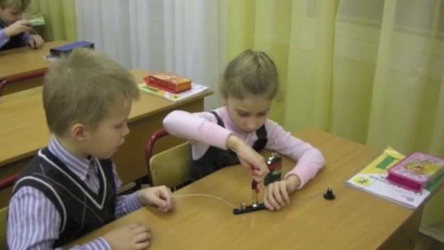 Собираем электрическую цепь смотреть онлайн