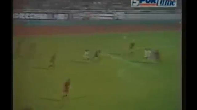 Olympiakos - Östers IF 2-0 - Coppa dei Campioni 1982-83 - 16imi di finale - andata смотреть онлайн