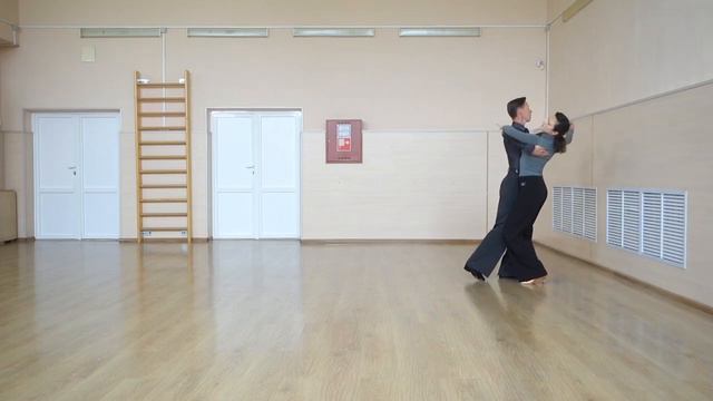 Natural Spin Turn Правый спин поворот смотреть онлайн