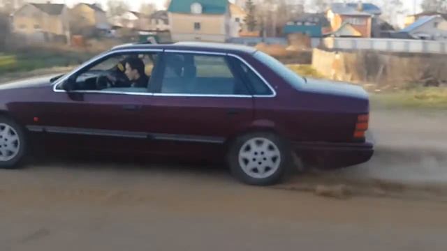 Ford Scorpio ( Форд скорпио ). Два литра бодрого настроения!