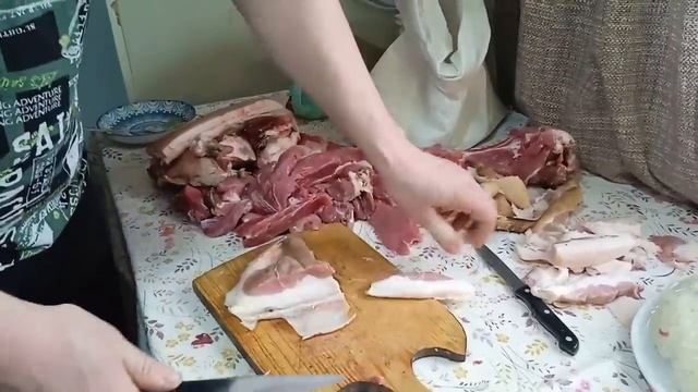 ВЕСЬ ДЕНЬ НА КУХНЕ!ВАСЯ ХОЧЕТ ЗАКРЫТЬ КАНАЛ. смотреть онлайн