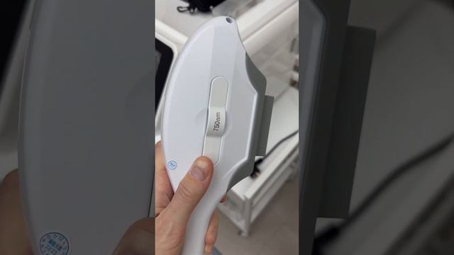 Лазерный аппарат IPL смотреть онлайн