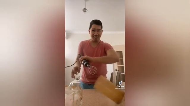 кофе дальгоне, и вечно крутящий я стакан смотреть онлайн