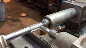 работа на токарном станке