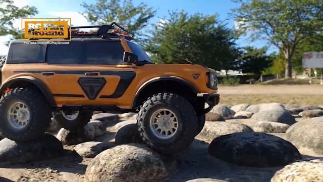 TRAXXAS TRX4 Ford Bronco 2021 Fast & Furious H-Tech смотреть онлайн