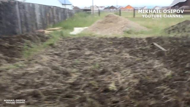 ПЛОЩАДКА ПОД ФУНДАМЕНТ ИЗ КОЛЕС. Каркасный ДОМ БАНЯ смотреть онлайн