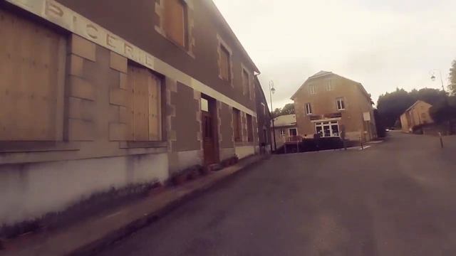 озеро в деревне смотреть онлайн