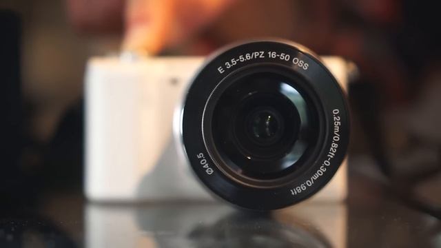 Shoot-out: Sony a5100 v a6000 (ILCE 5100, ILCE 6000) смотреть онлайн