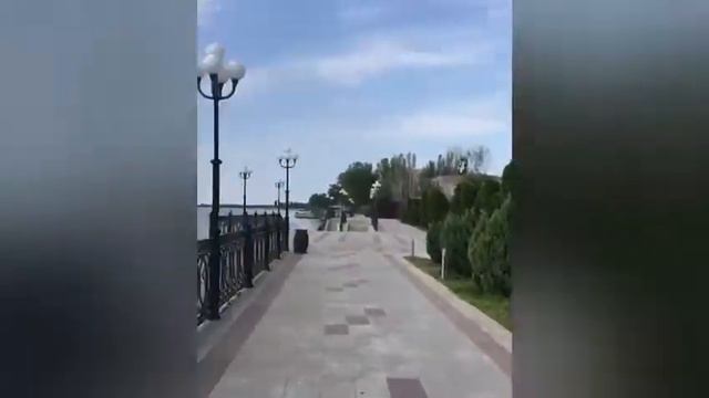 Отдых у бассейна на берегу Волги, Гранд отель 👌 смотреть онлайн
