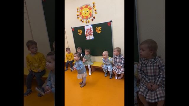 Праздник «Маленькая осень» в ЦДО смотреть онлайн