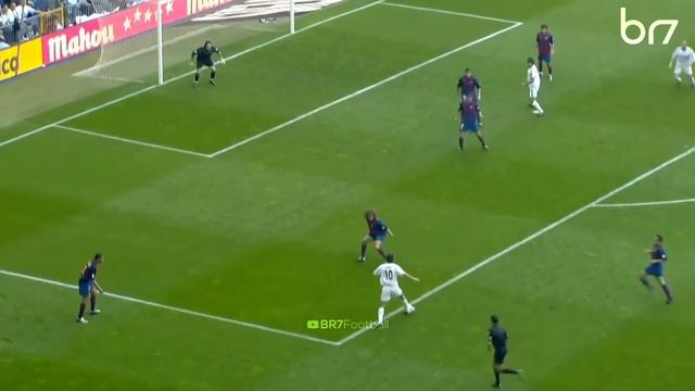 The Day Ronaldinho & Zinedine Zidane Met For The First Time смотреть онлайн