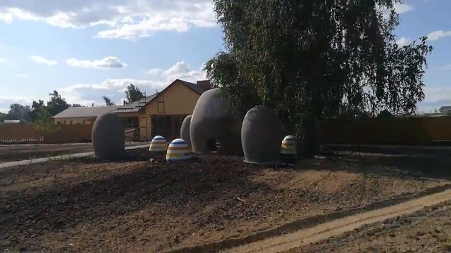 Страусиная ферма Ясногородка идем кормить зверей смотреть онлайн